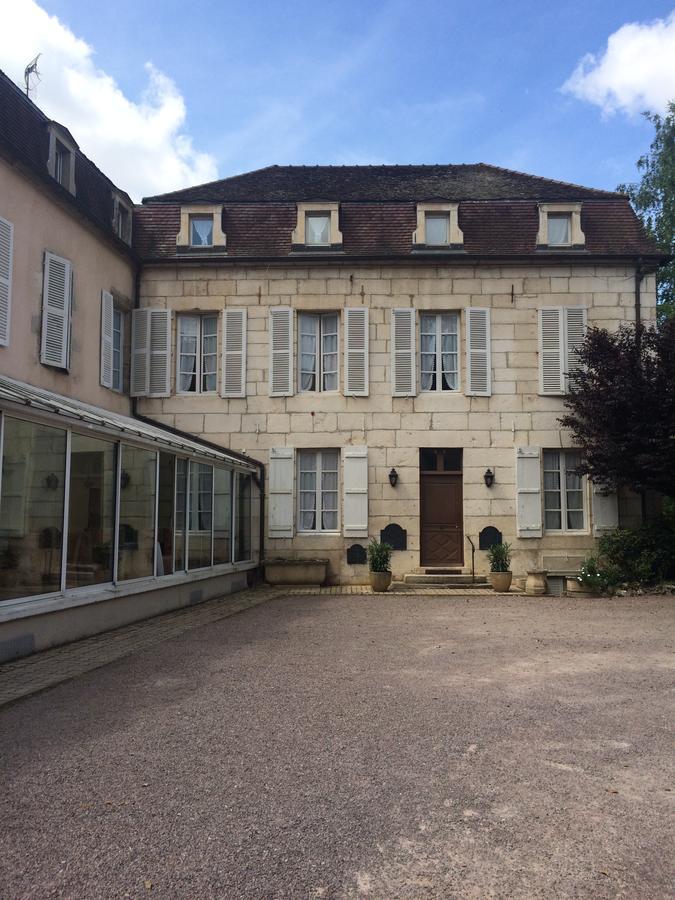 Hotel Des Cymaises Semur-en-Auxois Exterior foto